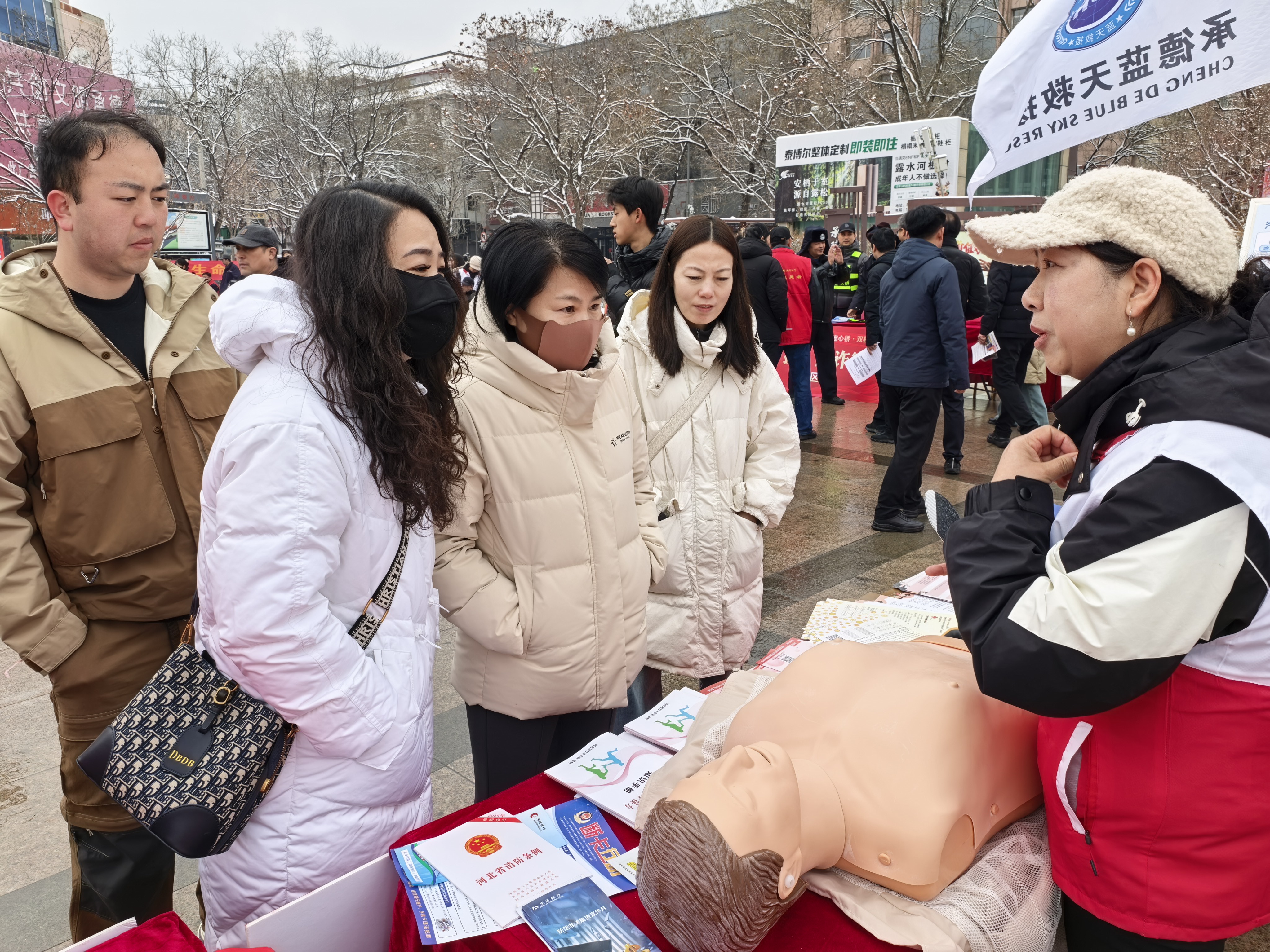 webwxgetmsgimg (1).jpg